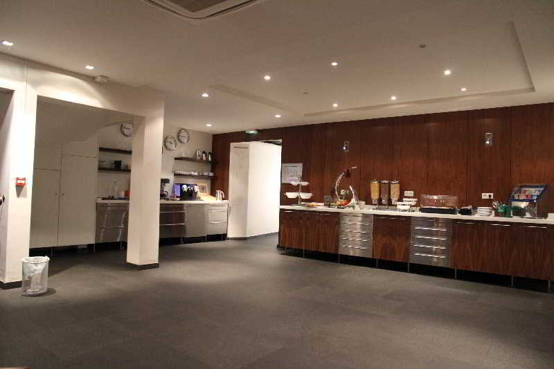 Art Hotel Congres Париж Экстерьер фото